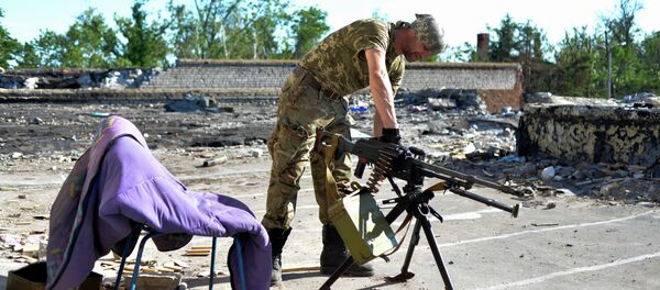 頓涅茨克國防部代表：計劃在解除希羅基諾武裝的行動中撤出口徑小於100毫米的武器 - 俄羅斯衛星通訊社