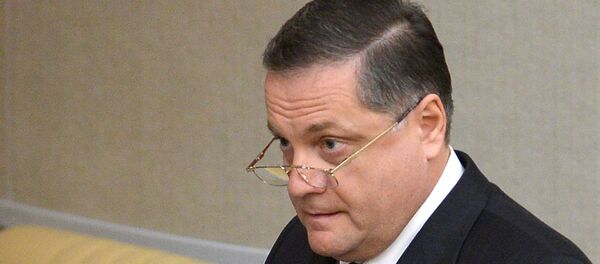 弗拉基米尔∙阿尔塔莫诺夫 - 俄罗斯卫星通讯社