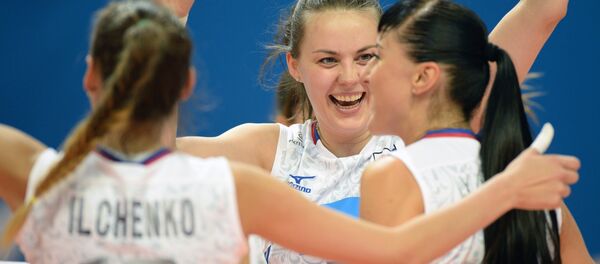 俄罗斯国家排球队战胜乌克兰队赢得世界大学生运动会金牌 俄罗斯国家排球队战胜乌克兰队赢得世界大学生运动会金牌 - 俄罗斯卫星通讯社