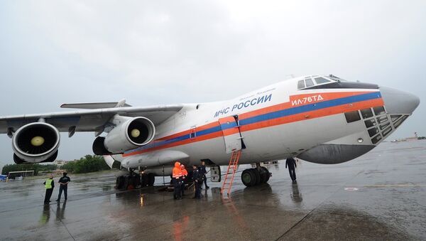 俄罗斯紧急情况部的飞机 - 俄罗斯卫星通讯社