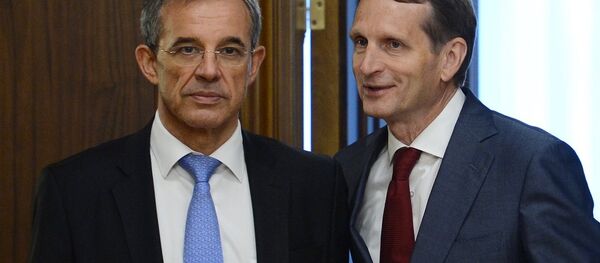 蒂埃里•馬里亞尼與謝爾蓋·納雷什金 蒂埃里•馬里亞尼與謝爾蓋·納雷什金 - 俄羅斯衛星通訊社