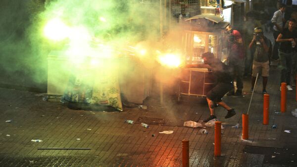 Протестующие в Стамбуле, Турция - 俄罗斯卫星通讯社