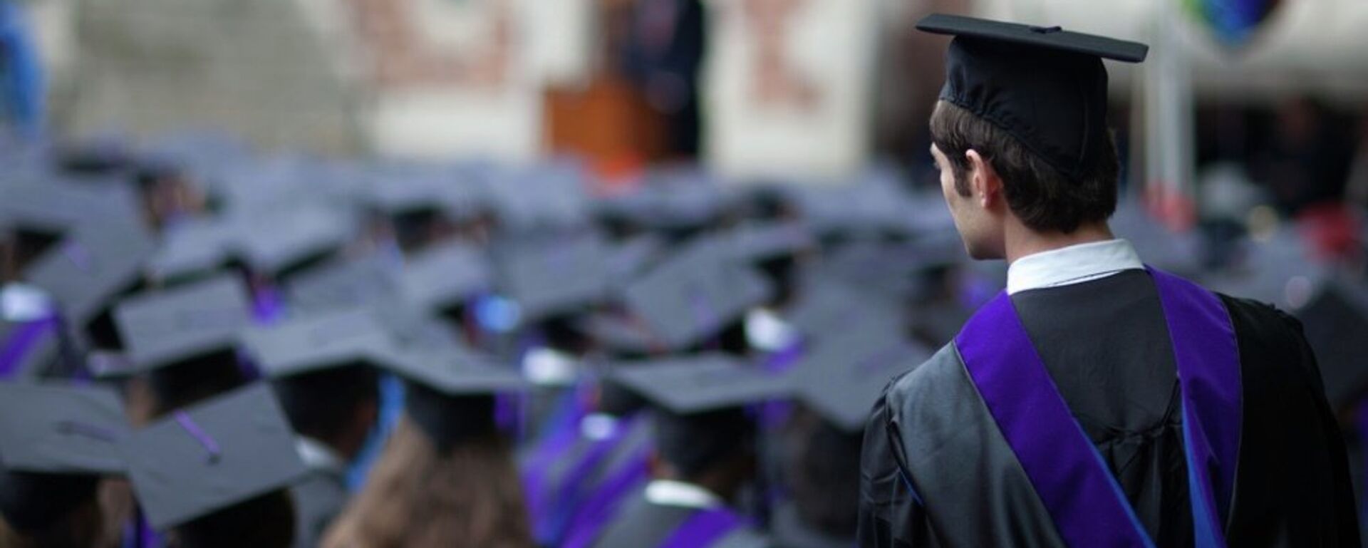 專家：習近平俄中教育年倡議將有助於緩解俄中經貿合作人才短缺問題 - 俄羅斯衛星通訊社, 1920, 22.10.2025