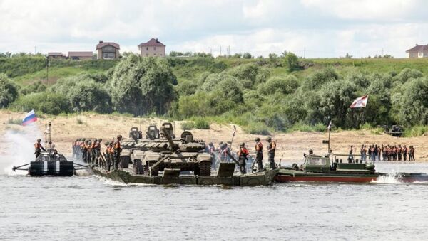 俄國際軍事舟橋部隊競賽各方對奧卡河渡口進行抽籤 - 俄羅斯衛星通訊社