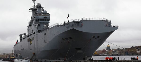 “米斯特拉尔”级直升机航母正参与打击埃及武装分子的行动 - 俄罗斯卫星通讯社