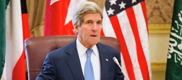 美國務卿稱俄中黑客可能閱讀其電郵 - 俄羅斯衛星通訊社