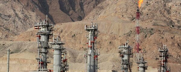 中石油在伊朗南帕尔斯11项目中取代法国道达尔公司 - 俄罗斯卫星通讯社