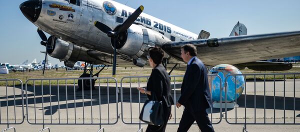 道格拉斯DC-3（Douglas DC-3）飛機在2015年國際航空航天展覽會（MAKS-2015）上 - 俄羅斯衛星通訊社