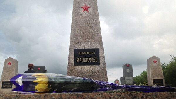 中国拟于11月重新安葬苏联远东战士遗骸 - 俄罗斯卫星通讯社