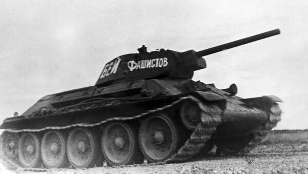 Советский средний танк Т-34, участвовавший в боях Великой Отечественной войны - 俄羅斯衛星通訊社