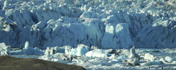 Движение Северного магнитного полюса в сторону российского архипелага Новая Земля - 俄罗斯卫星通讯社