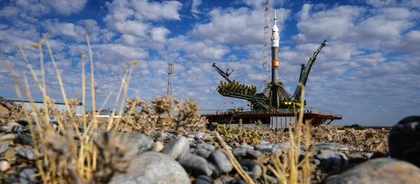 Ракета-носитель Союз-ФГ с транспортным пилотируемым кораблем Союз ТМА-18М на космодроме Байконур - 俄羅斯衛星通訊社