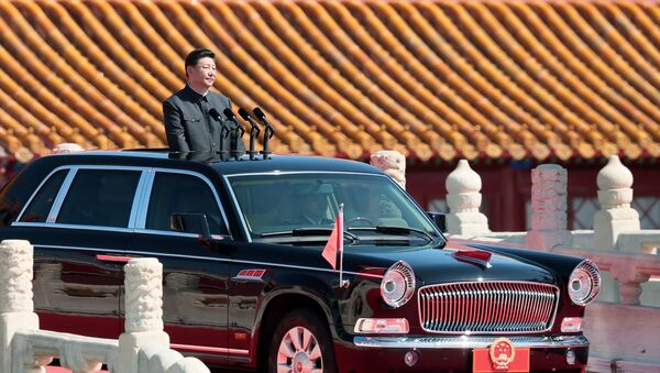 Председатель Китайской Народной Республики Си Цзиньпин перед началом военного парада по случаю 70-летия окончания Второй мировой войны - 俄罗斯卫星通讯社