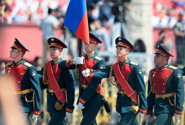 俄羅斯第154獨立警衛團士兵參加北京紀念二戰勝利70週年閱兵 - 俄羅斯衛星通訊社