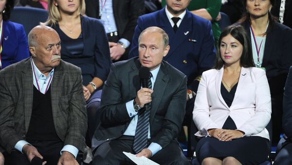 普京将官员出国治疗与拥有海外账户并论 - 俄罗斯卫星通讯社