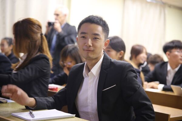 曹明武 曹明武 - 俄羅斯衛星通訊社