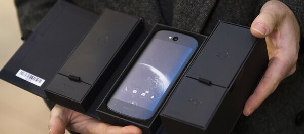 中国制造:YotaPhone将由中兴生产 中国制造:YotaPhone将由中兴生产 - 俄罗斯卫星通讯社