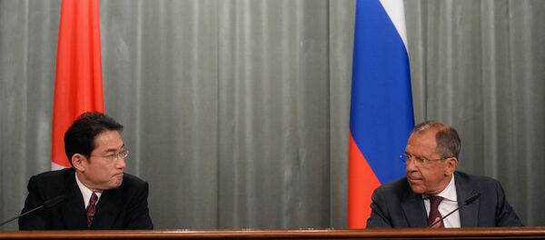 日本外相岸田文雄與俄羅斯外長拉夫羅夫 日本外相岸田文雄與俄羅斯外長拉夫羅夫 - 俄羅斯衛星通訊社