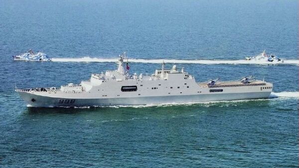 华媒：中国自主研制的首型两栖攻击舰25日下水 - 俄罗斯卫星通讯社