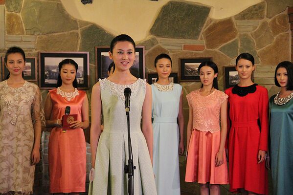 中华小姐环球大赛半决赛在第比利斯举行 - 俄罗斯卫星通讯社