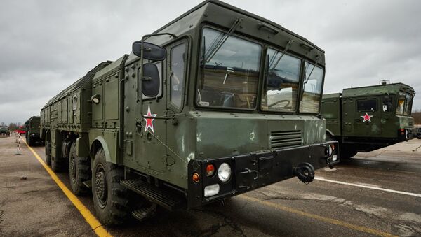 俄阿斯特拉罕附近开始进行“伊斯坎德尔-M”系统的实弹发射演习 - 俄罗斯卫星通讯社