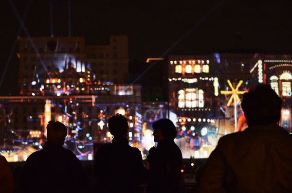 在莫斯科举行国际“光圈”艺术节。 - 俄罗斯卫星通讯社