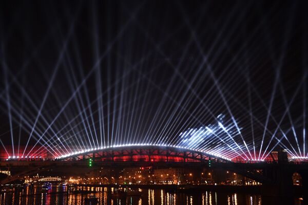 在莫斯科舉行國際“光圈”藝術節。 - 俄羅斯衛星通訊社