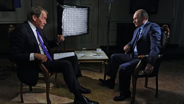 Президент РФ В.Путин дал интервью американскому журналисту для телеканалов CBS и PBS - 俄罗斯卫星通讯社