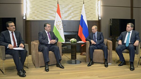 Рабочая встреча президента РФ В.Путина с президентом Таджикистана Э.Рахмоном - 俄罗斯卫星通讯社
