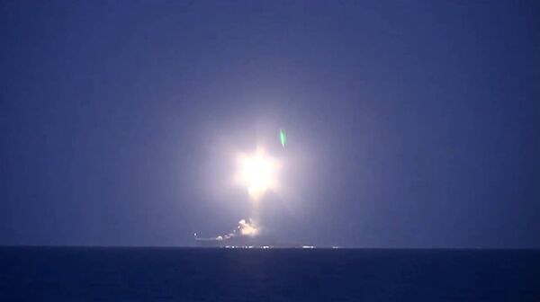 四艘里海舰队船只对叙利亚的伊斯兰国发射26枚巡航导弹 四艘里海舰队船只对叙利亚的伊斯兰国发射26枚巡航导弹 - 俄罗斯卫星通讯社