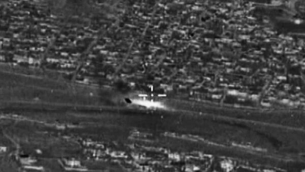 俄戰機在敘利亞境內晝夜間摧毀“伊斯蘭國”25個設防區 - 俄羅斯衛星通訊社
