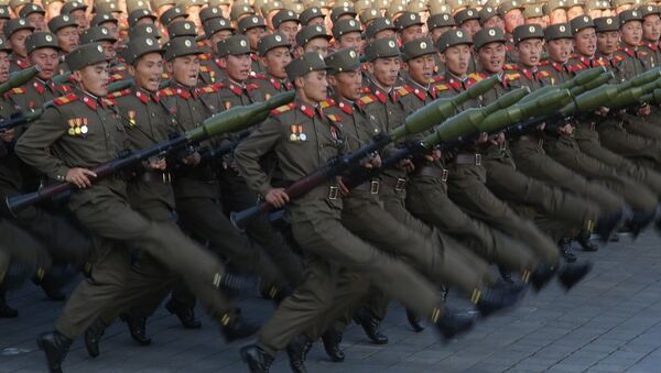 朝鲜举行史上最大规模阅兵 - 俄罗斯卫星通讯社