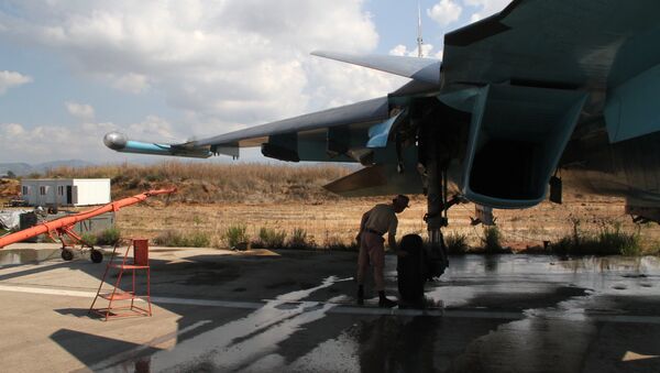 俄军用飞运输机向在叙利亚的Hmeymim机场运送了近1.4万吨物资 - 俄罗斯卫星通讯社