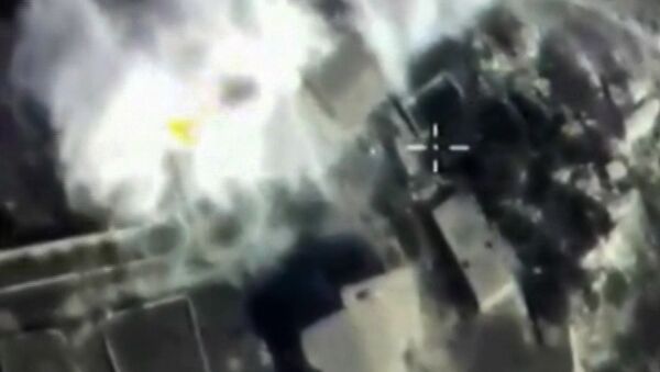 俄空天部队摧毁了数个在阿勒颇附近的恐怖主义死士所用车间 - 俄罗斯卫星通讯社