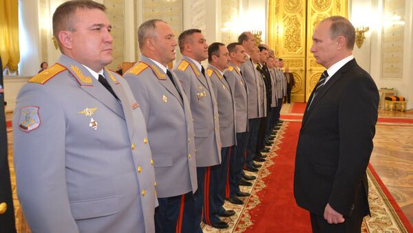 Президенту РФ В.Путину представили высших офицеров, назначенных на командные должности - 俄罗斯卫星通讯社