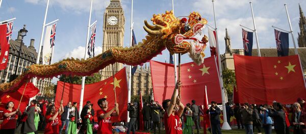 中國外交部:中英領導人就共同打造雙邊關係“黃金時代”增強版達成共識 中國外交部:中英領導人就共同打造雙邊關係“黃金時代”增強版達成共識 - 俄羅斯衛星通訊社