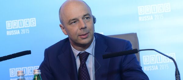 安東•西盧安諾夫 - 俄羅斯衛星通訊社