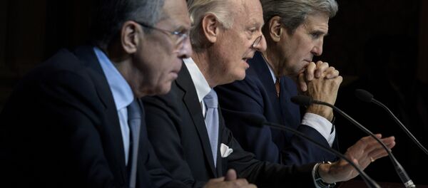 俄外长拉夫罗夫、美国国务卿克里、联合国秘书长叙利亚问题特使德米斯图拉的联合新闻发布会 - 俄罗斯卫星通讯社