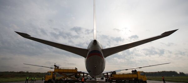 一孕妇在土航飞机上万米高空产女 - 俄罗斯卫星通讯社