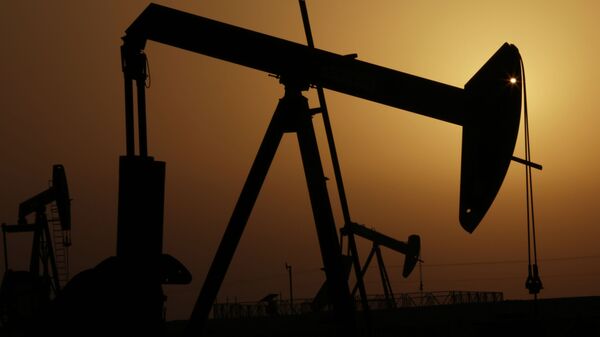 專家：沙特下調銷往歐洲原油價格是為與俄羅斯搶佔市場 - 俄羅斯衛星通訊社