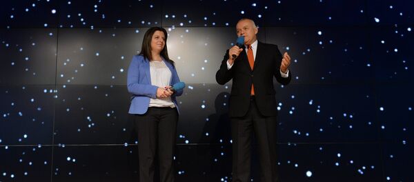 德米特里•基謝廖夫和瑪加麗塔•西蒙尼揚 - 俄羅斯衛星通訊社