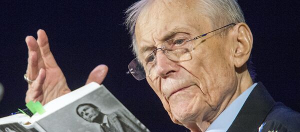 俄罗斯诗人叶夫图申科在美国因心脏衰竭去世 - 俄罗斯卫星通讯社