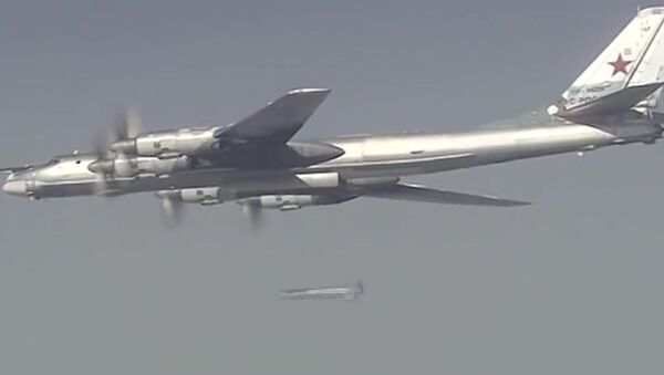 俄战略轰炸机参与叙利亚境内的空袭行动 - 俄罗斯卫星通讯社