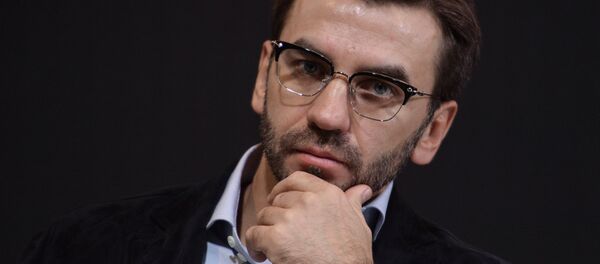 米哈伊尔•阿贝佐夫 - 俄罗斯卫星通讯社