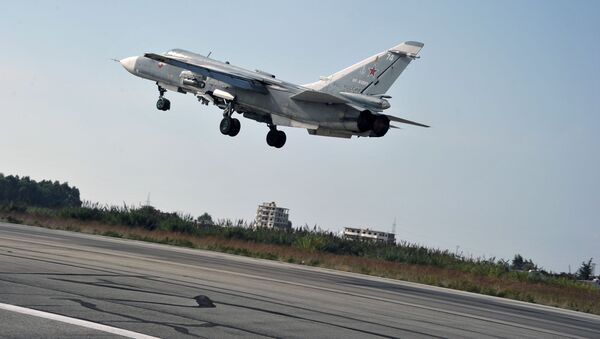 敘利亞空軍基地技術人員為飛機遠航返回俄羅斯進行準備 - 俄羅斯衛星通訊社
