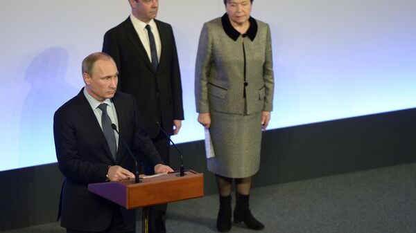 俄罗斯第一任总统鲍里斯∙叶利钦（右边） - 俄罗斯卫星通讯社