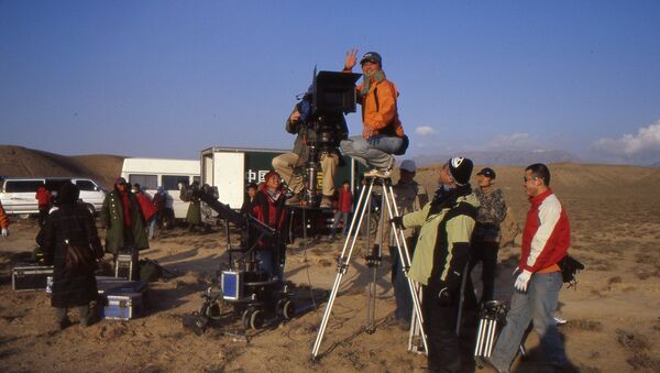 拍電影 - 俄羅斯衛星通訊社