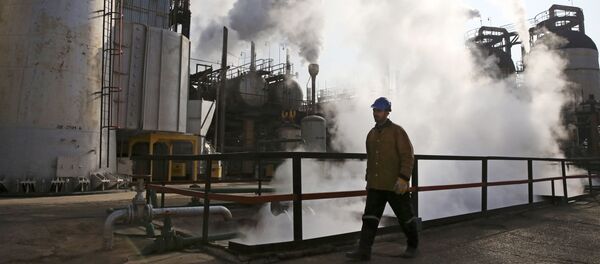 伊朗石油部:中國在美退出伊核協議後將繼續採購伊石油 伊朗石油部:中國在美退出伊核協議後將繼續採購伊石油 - 俄羅斯衛星通訊社