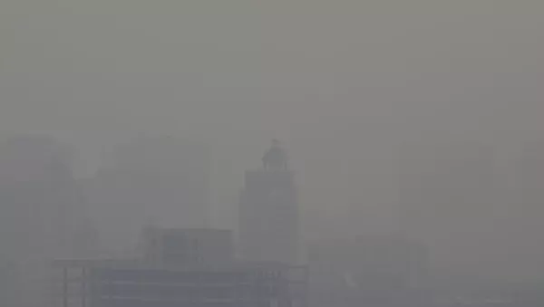 北京空氣重污染預警首次由“橙”變“紅” - 俄羅斯衛星通訊社