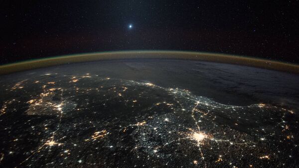 NASA发布地球夜景下的金星图片 - 俄罗斯卫星通讯社